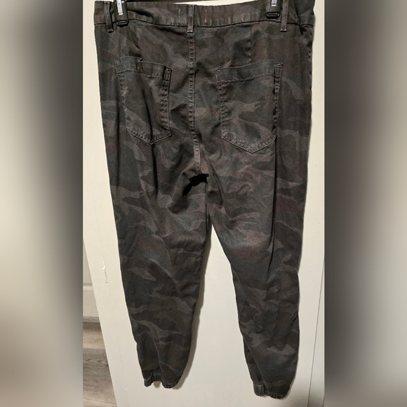 Anthropologie SUNDRY N61 Gray Smoke Camo Cotton Jogger Pants Ankle Zip Womens 28 - Picture 6 of 10